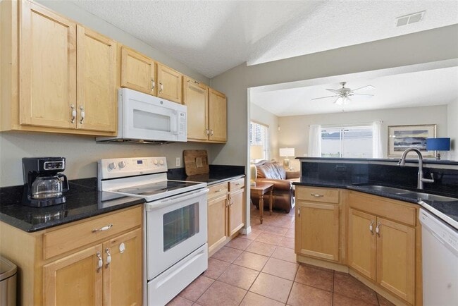 Building Photo - 183 Jocelyn Dr