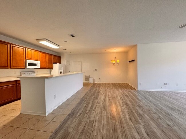 Building Photo - 13364 Beach Blvd