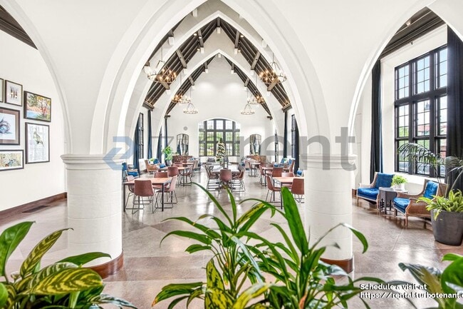 Building Photo - 12271 Summer Ln