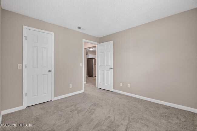 Building Photo - 100 Fairway Park Blvd