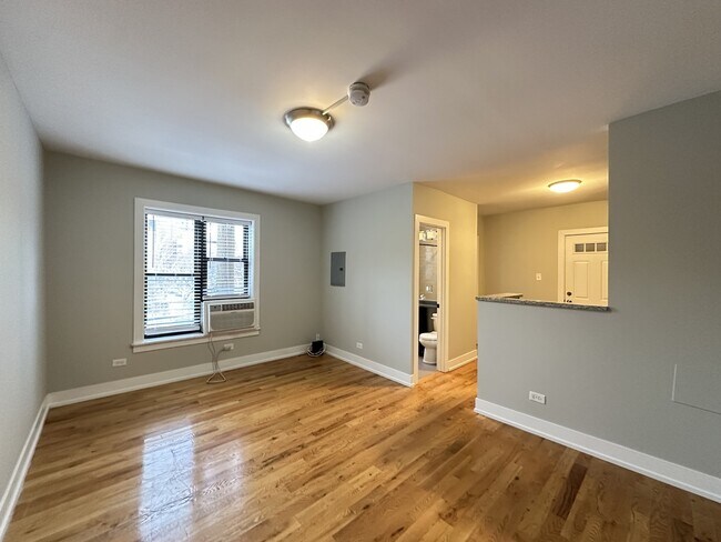 Building Photo - 2917 N Mildred Ave