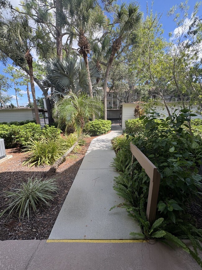 Building Photo - 772 Bird Bay Way
