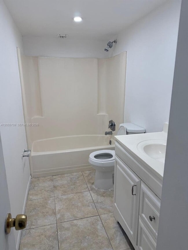 Building Photo - 2800 NW 56th Ave