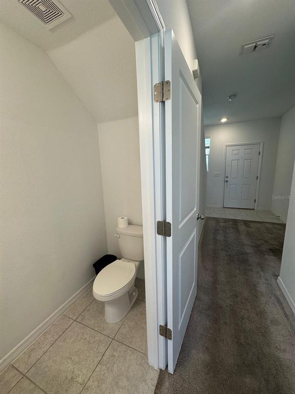 Building Photo - 118 Mandovi St