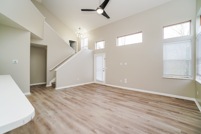 Building Photo - 1497 Westbrook Dr