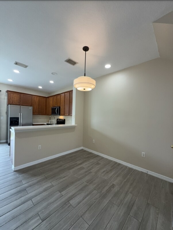 Building Photo - 6566 Marlberry Way