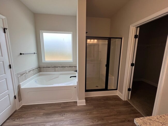 Building Photo - 228 Archer Rd