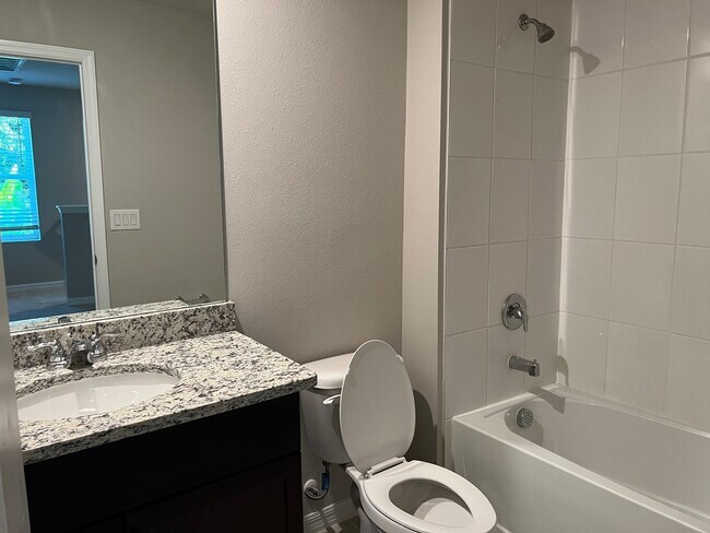 Building Photo - 2768 Scarlet Bay Pl
