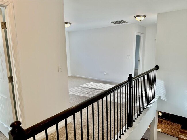 Building Photo - 3805 Alden Pl