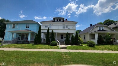Building Photo - 3617 Brookside Pkwy S Dr