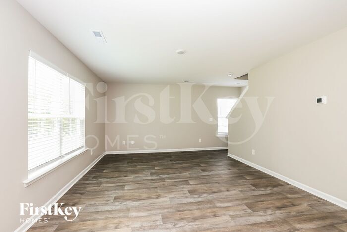 Building Photo - 137 Preston Oaks Dr