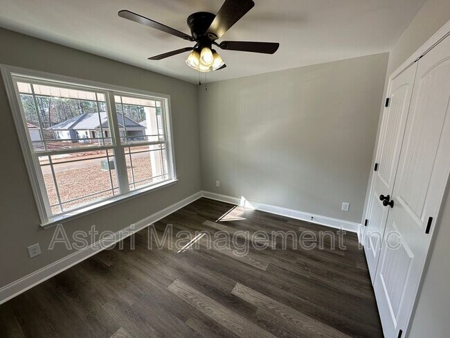 Building Photo - 239 Lasso Drive