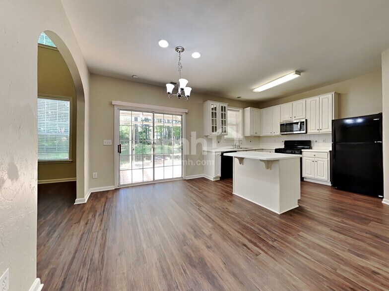 Building Photo - 4649 Howell Farms Dr NW