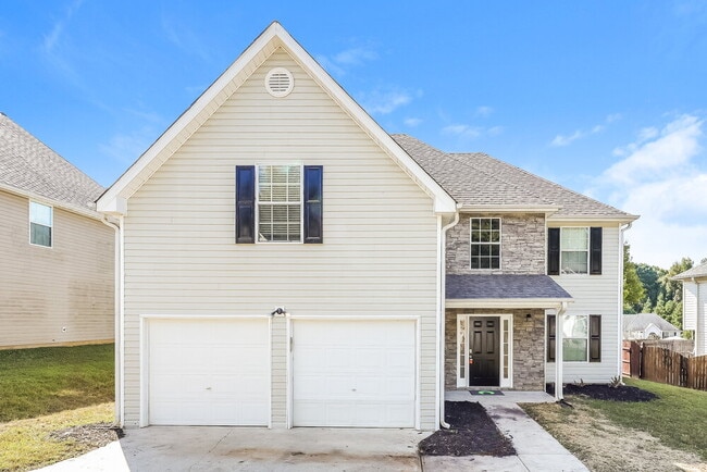 Building Photo - 1365 Camelia St