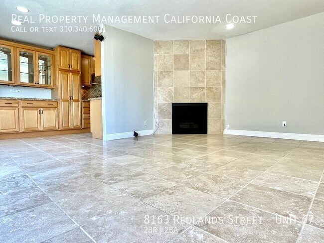 Building Photo - 8163 Redlands St