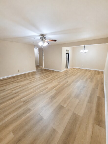 Building Photo - 91 Drummers Ln