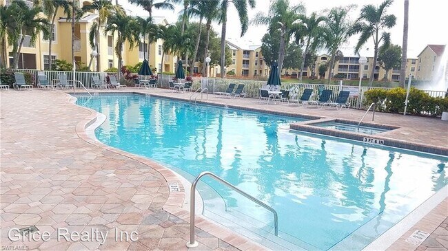 Building Photo - 2 br, 2 bath House - 4625 St. Croix Ln. #1137