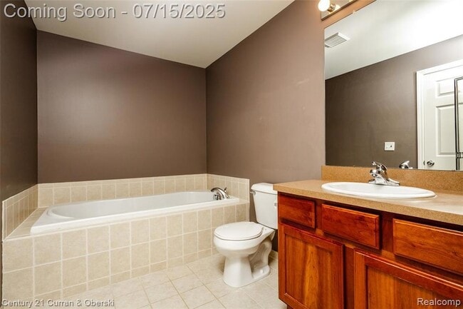 Building Photo - 39660 Rockcrest Ln
