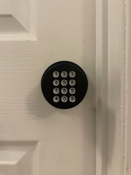 Building Photo - 3115 Marshall Dr