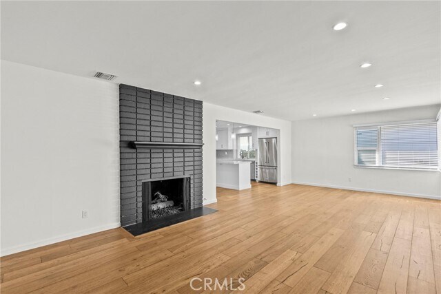 Building Photo - 1056 E Orange Grove Ave