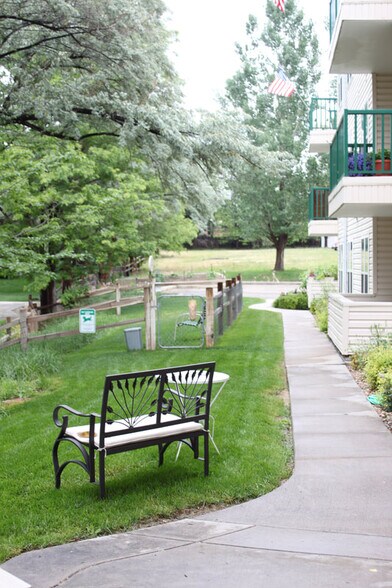 Back yard with Dog Run - 100 21st Ave