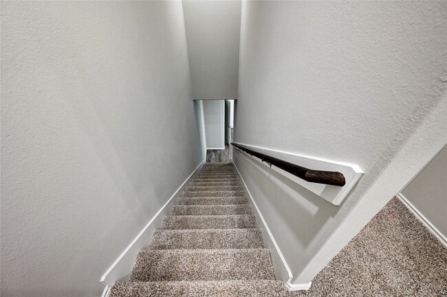 Building Photo - 10196 Barberry St