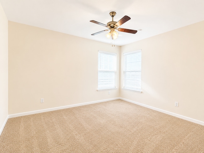 Building Photo - AVAILABLE JUNE 22; APPLY TODAY ON OUR WEBSITE!!!