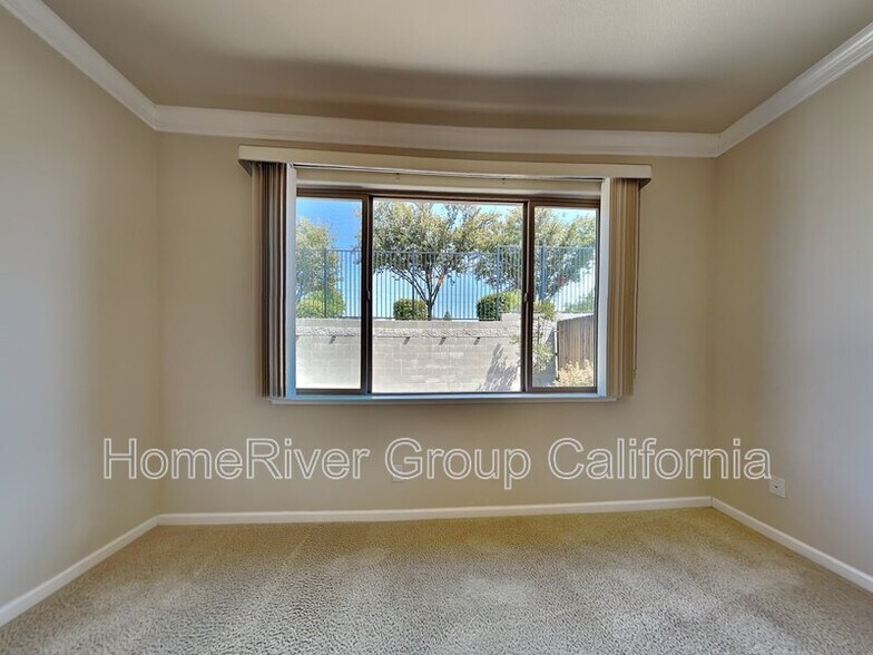 Building Photo - 3212 Dolcetto St