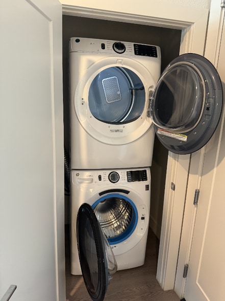 Building Photo - 4400 S Syracuse St