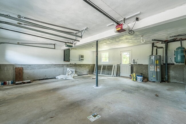 Building Photo - 20 Fieldstone Dr