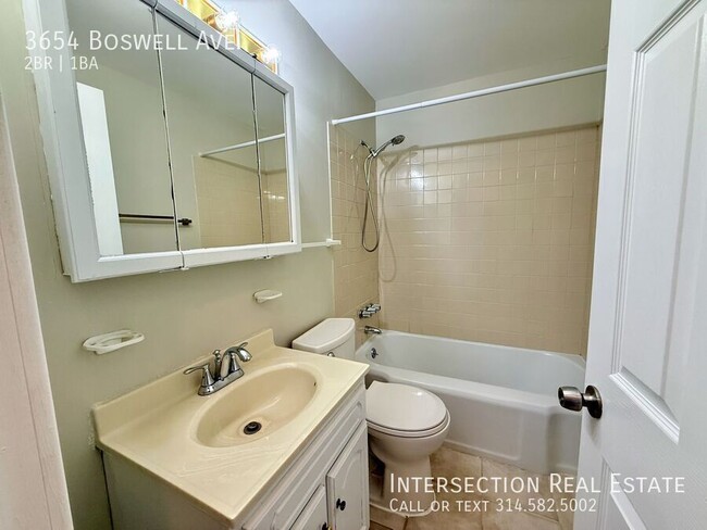 Building Photo - 3654 Boswell Ave