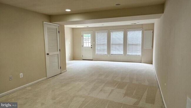 Building Photo - 3504 Tabard Ln