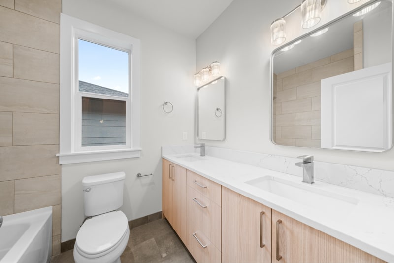 Building Photo - 222 Curtis Dr