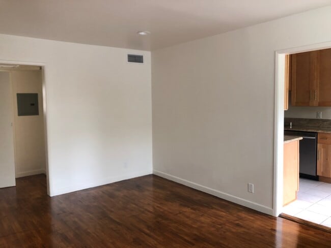 Building Photo - 1443 11th St