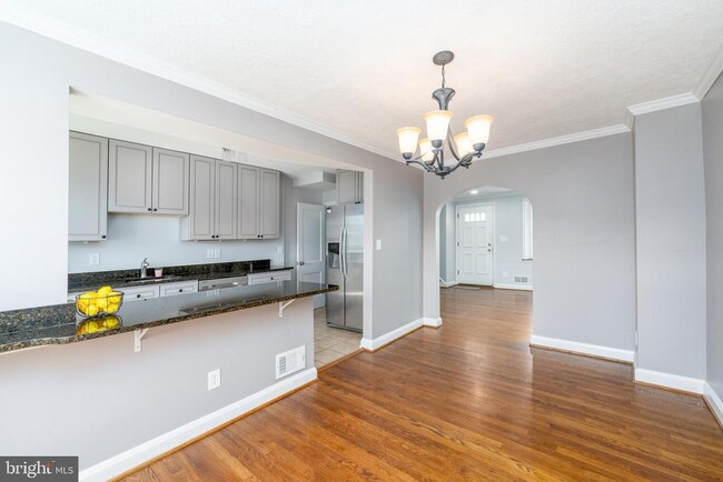Building Photo - 8321 Byington Rd
