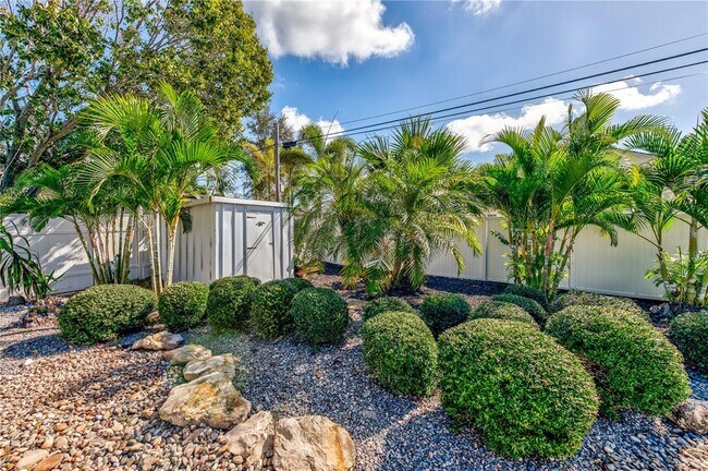 Building Photo - 10203 3rd St E