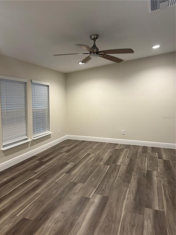Building Photo - 10699 Quiet Cove Rd