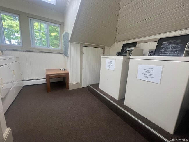 Building Photo - 185 E Lake Blvd