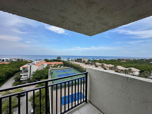 Building Photo - 3912 S Ocean Blvd