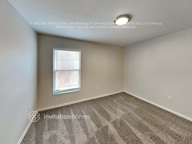 Building Photo - 10214 Ashley Oaks Dr