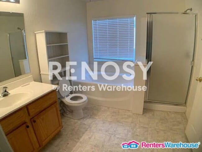 Building Photo - Ideal 3 Br 2 Ba 2 Cg Home Near Loop 303 & Greenway in Surprise!