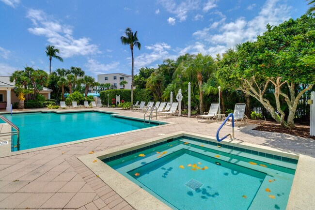 Building Photo - 5799 NE Island Cove Way