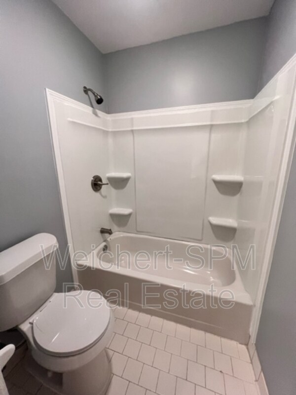 Building Photo - 4524 Port Royal Cove