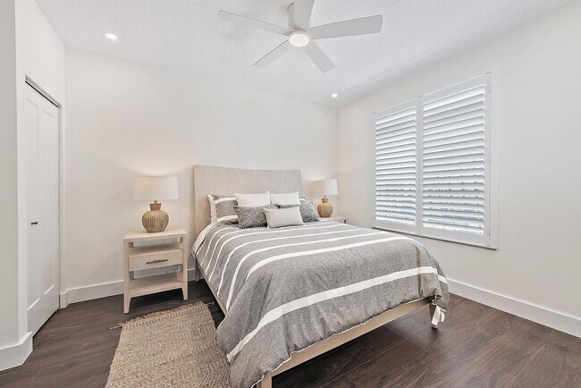 Building Photo - 503 Resort Ln