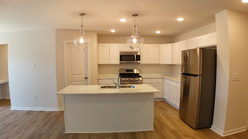 Building Photo - 205 Higher Ct