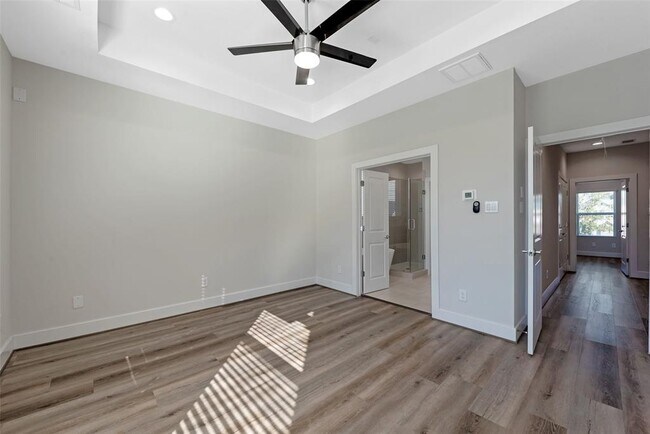 Building Photo - 4814 Brinkman St