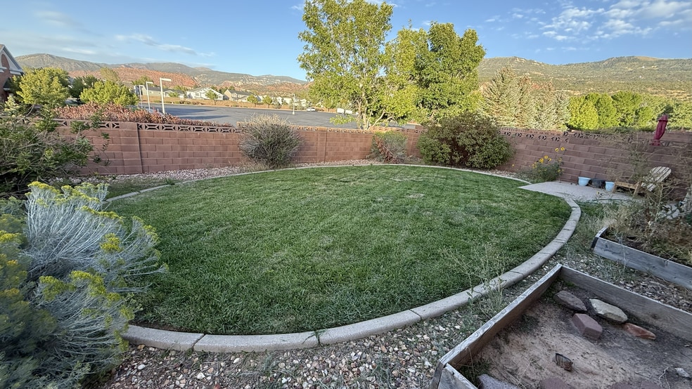 Building Photo - 1409 Northern View Dr