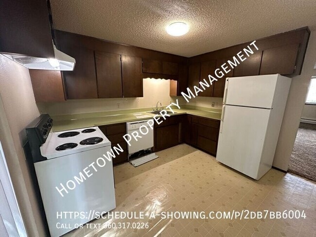 Building Photo - 6805 Littlerock Rd SW