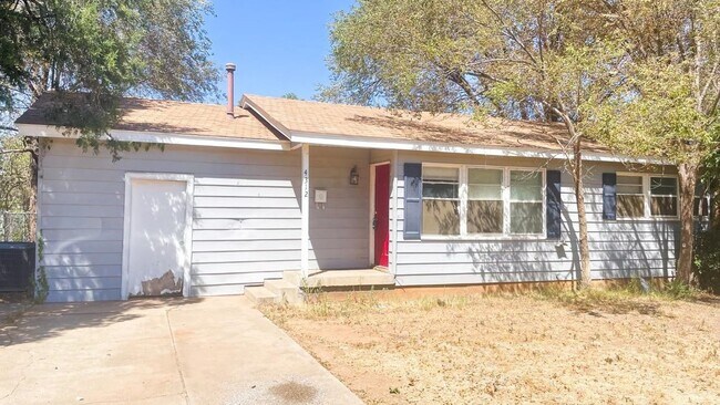 Building Photo - 4601 32nd St