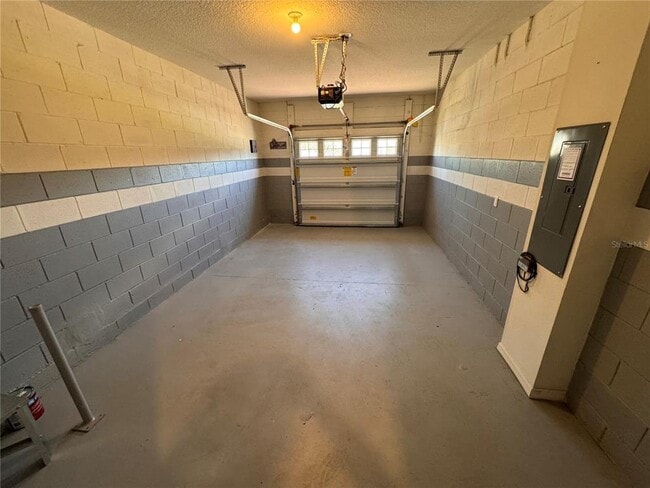 Building Photo - 9089 Mellow Coral St